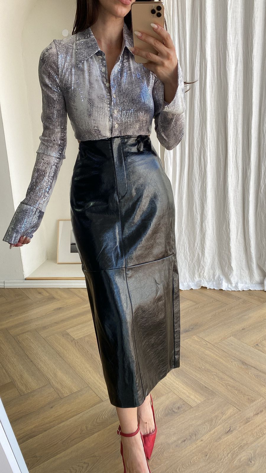 GREY SEQUINS CROP
