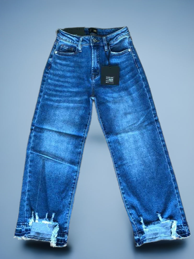 PANTALÓN ESTILO BAGGY