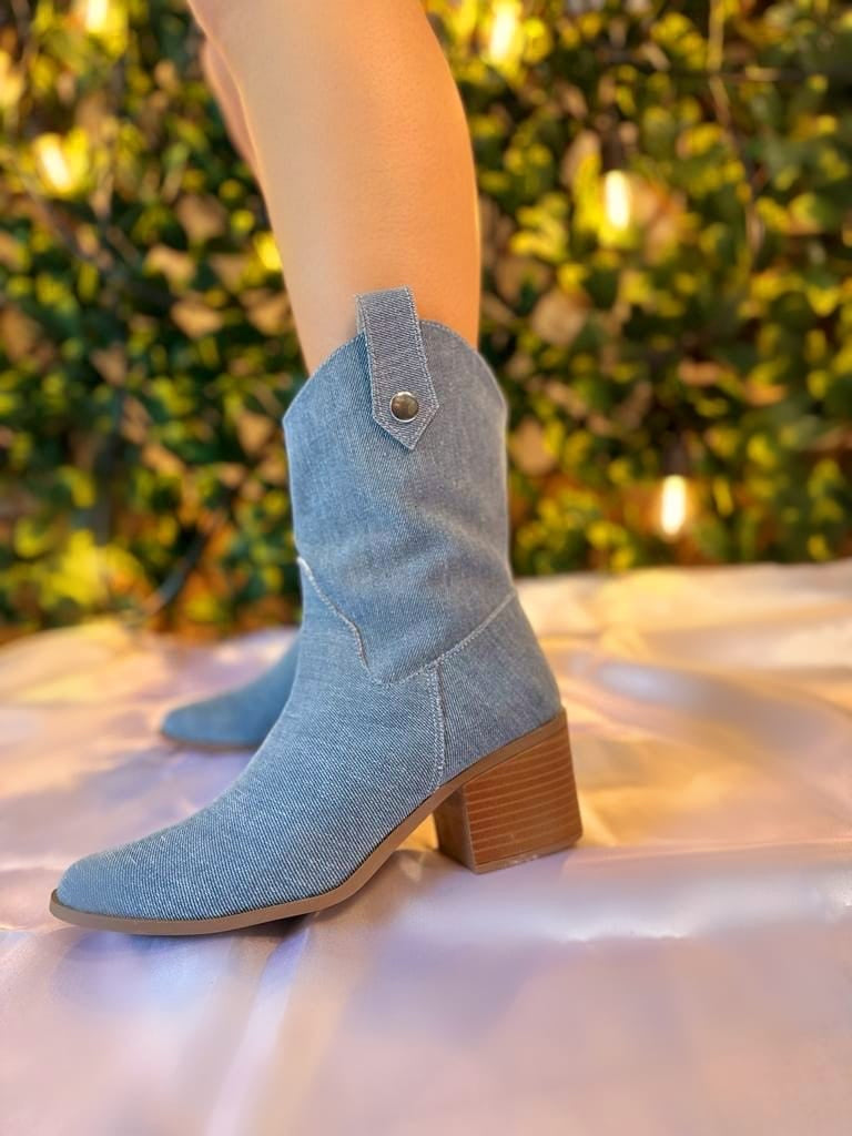 DOUBLE DENIM BOOTS