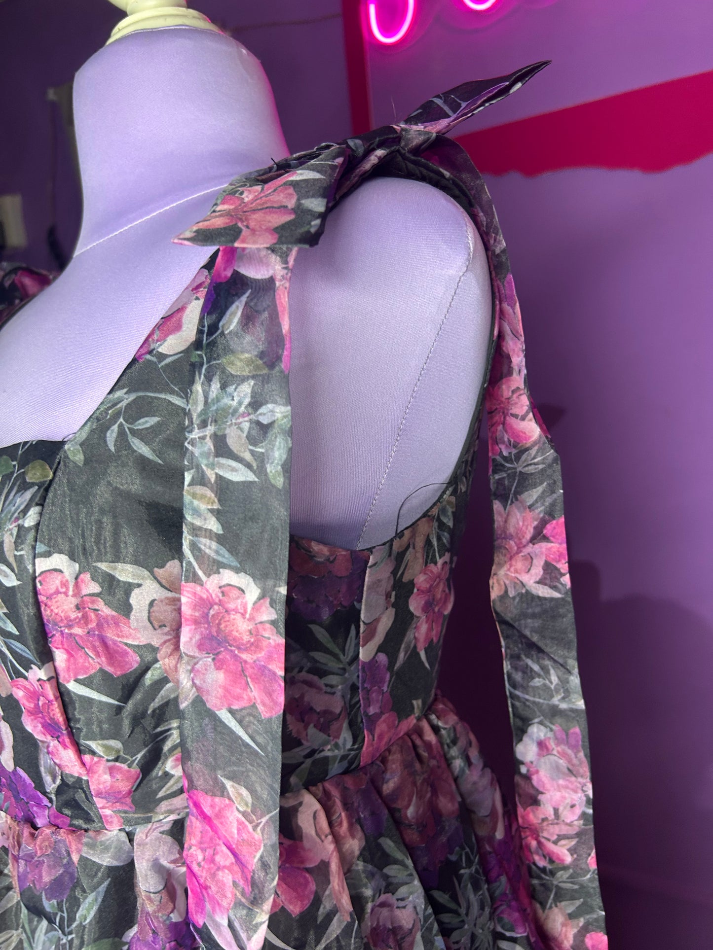 BLACK FLOWER DRESS