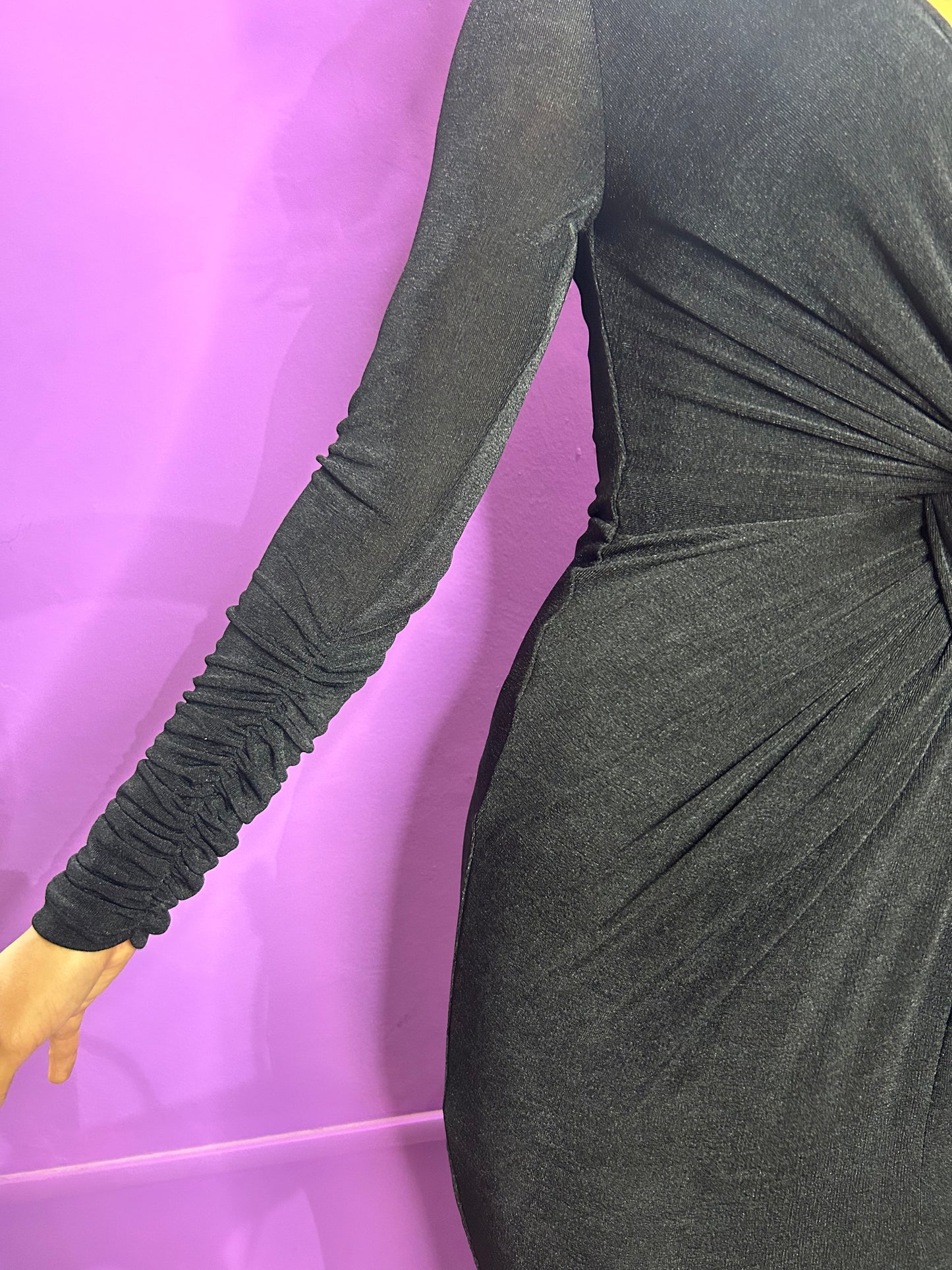 BLACK DRESS
