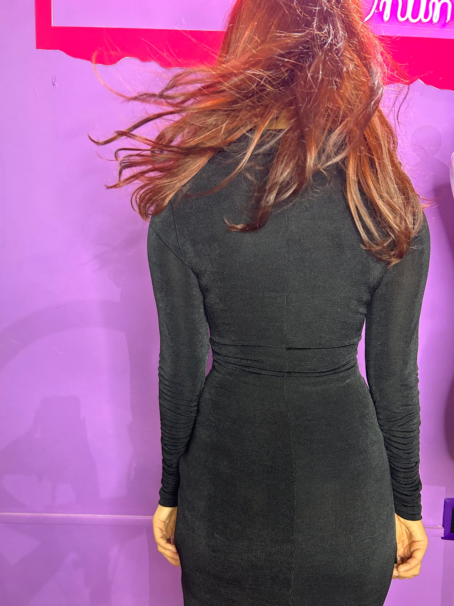 BLACK DRESS