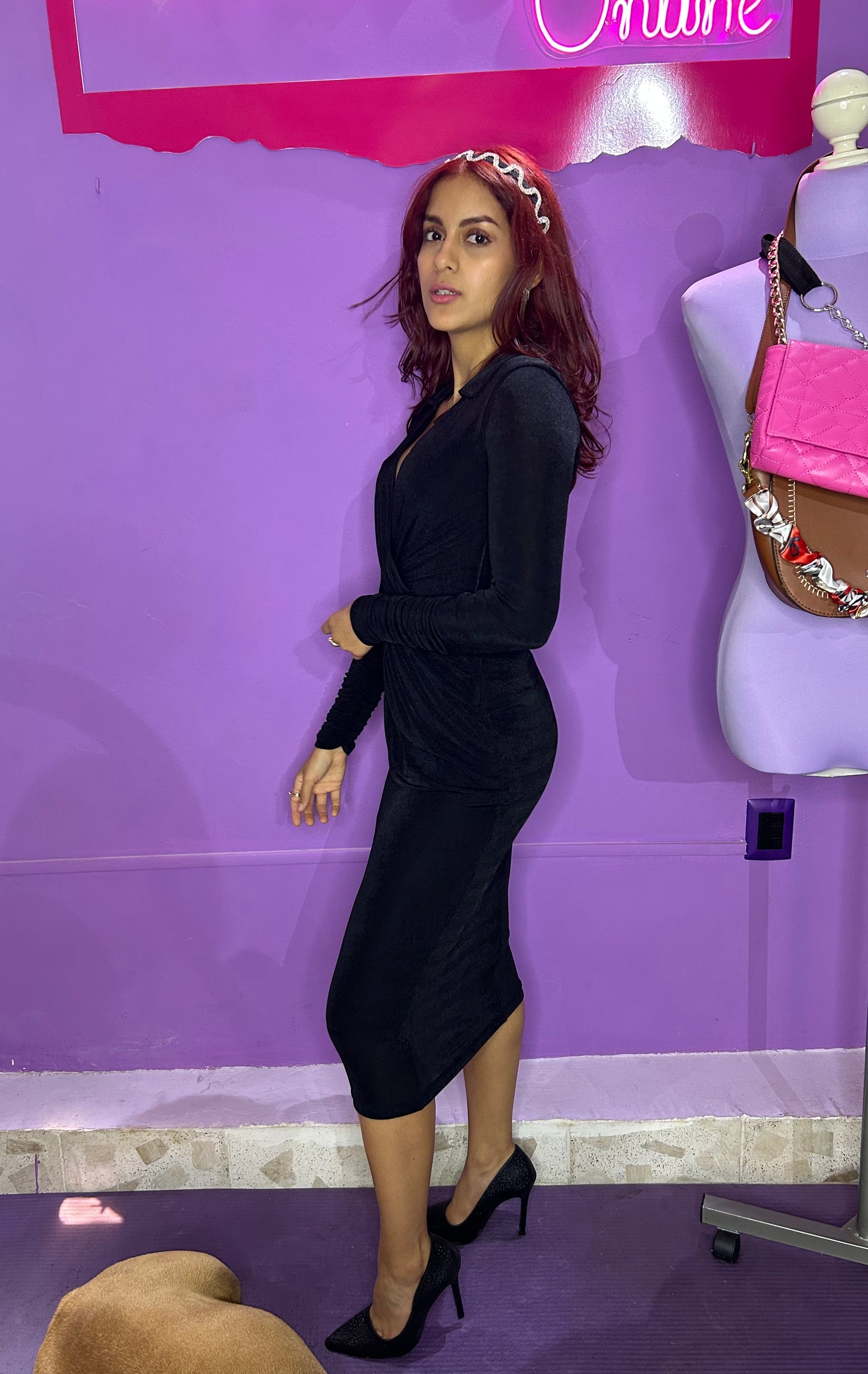 BLACK DRESS
