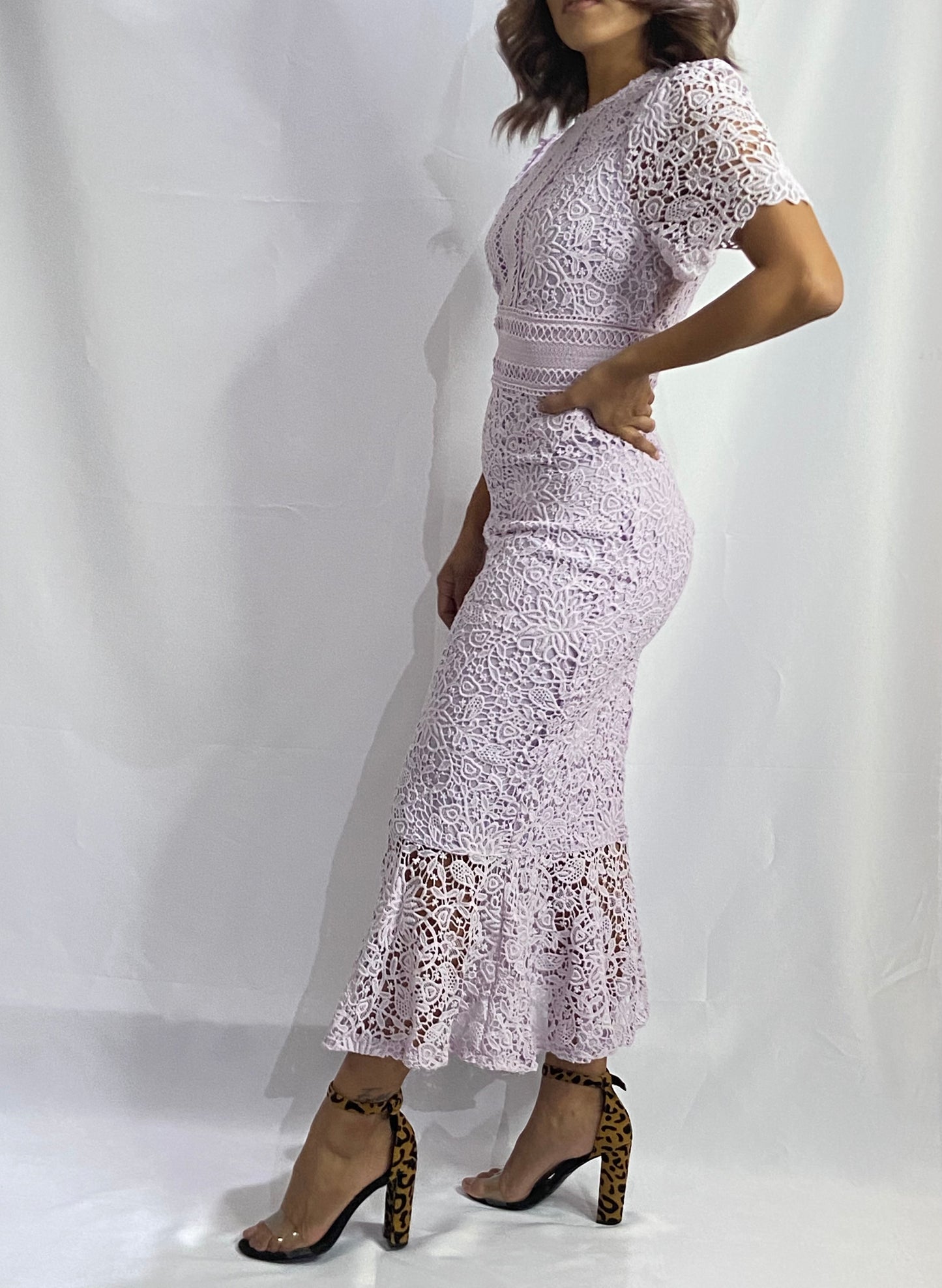 VESTIDO DE GUIPUR COLOR LILA 💜