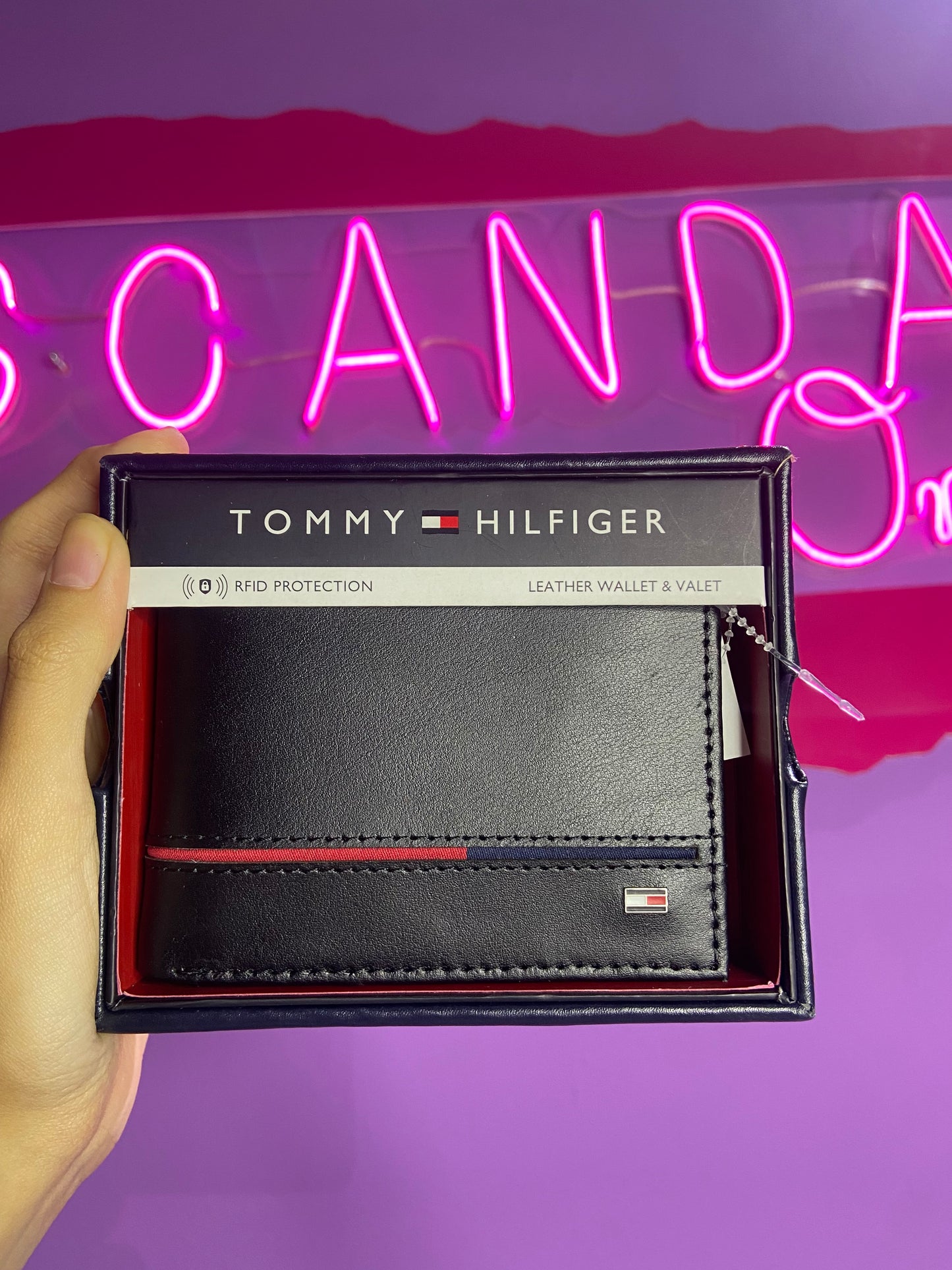 CARTERA TOMMY HILFIGER