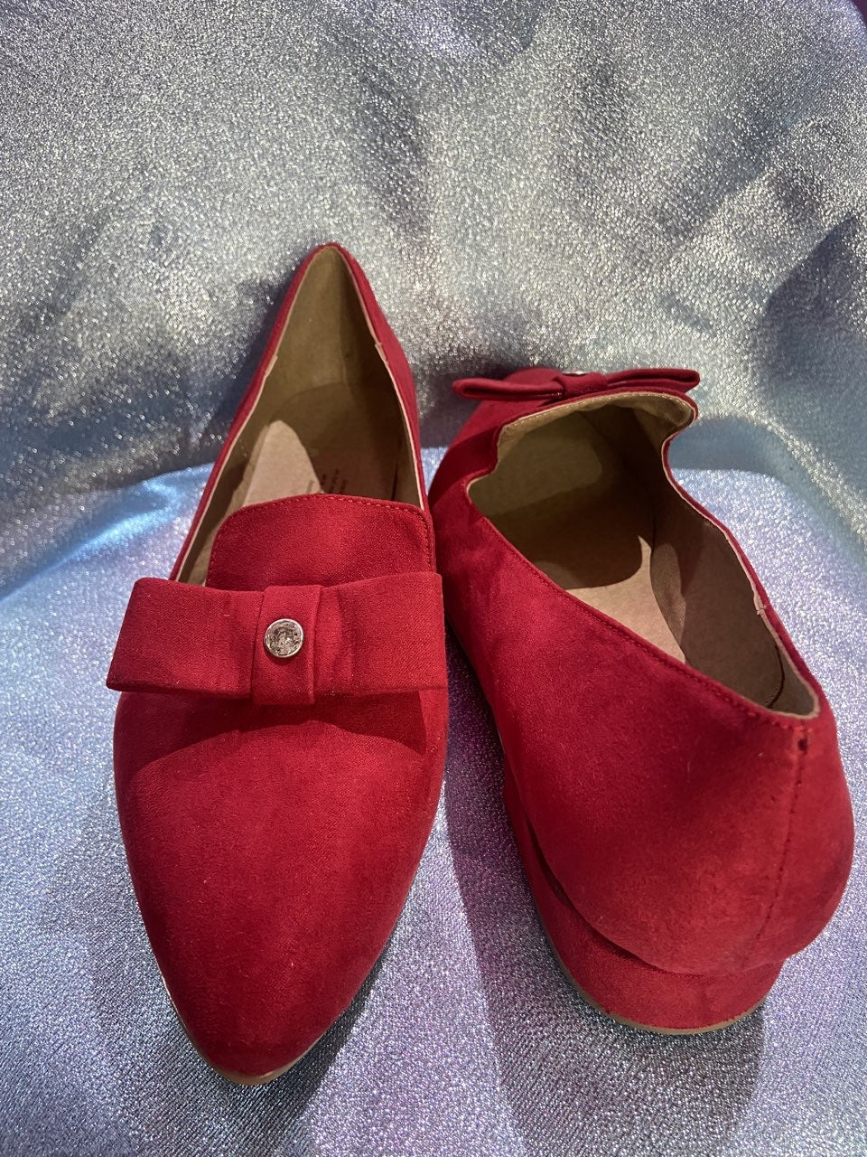 RED BALLERINAS
