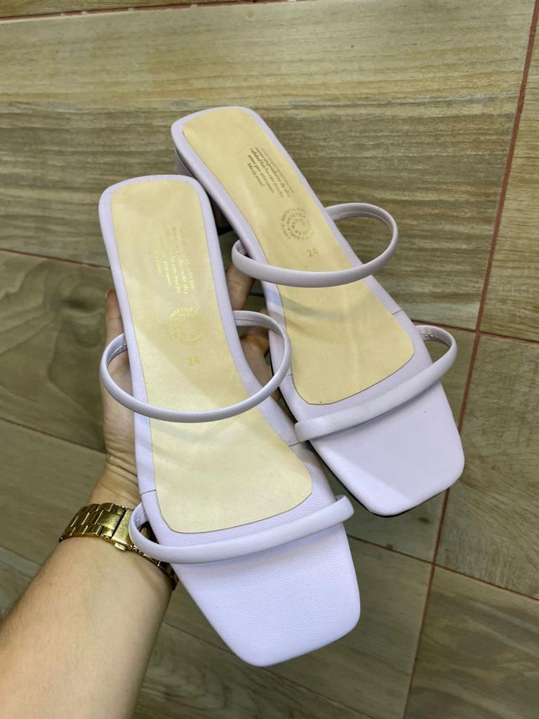 LILAC SANDALS