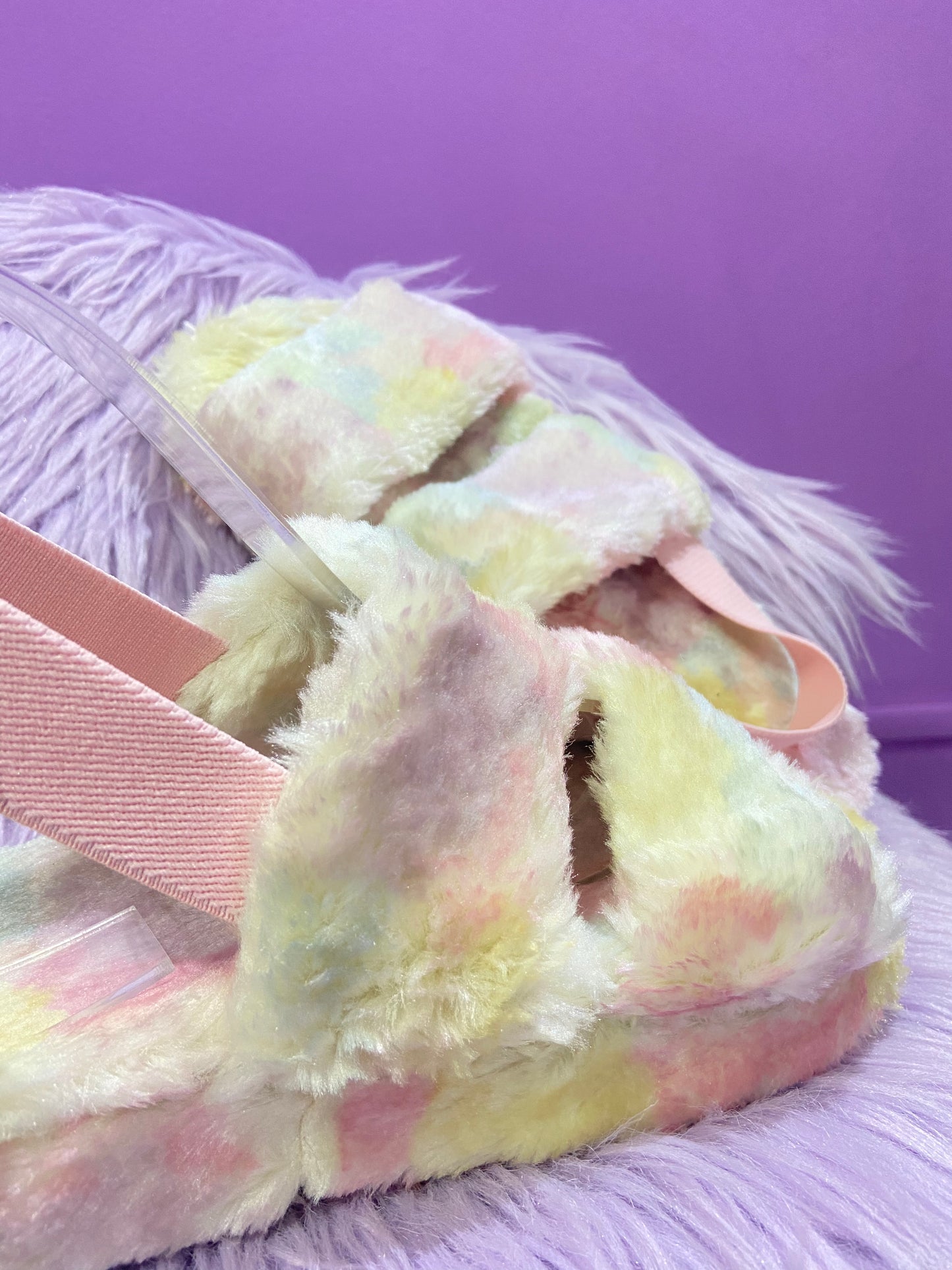 MULTICOLOR SLIPPERS
