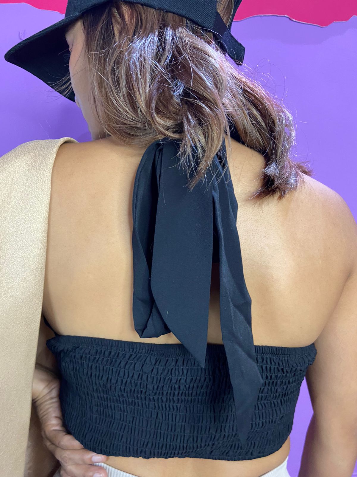 TOP HALTER