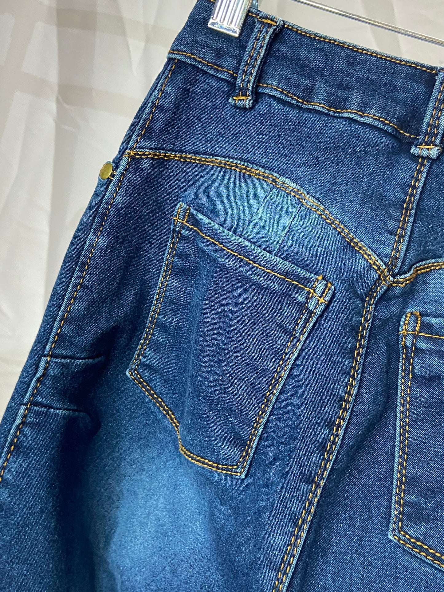 LISA COLOMBIAN 🇨🇴 JEANS